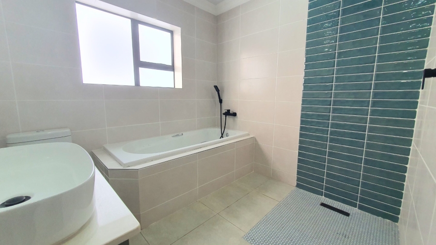 3 Bedroom Property for Sale in Dana Bay Western Cape
